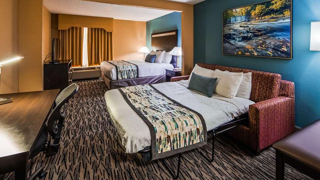 Best Western Plus Mcdonough Inn & Suites Exterior photo