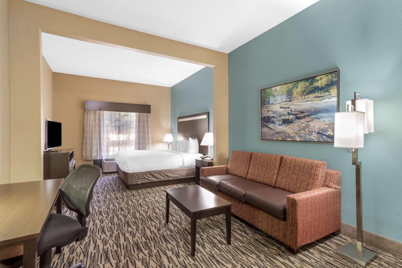 Best Western Plus Mcdonough Inn & Suites Exterior photo